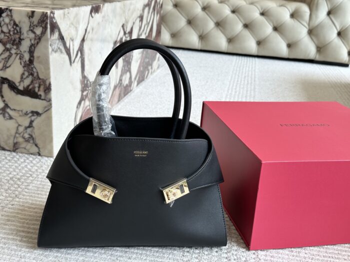 Ferragamo Trifolio Classic Shoulder Bag Adjustable Strap With Cancini Buckle Practical Card Slots Compact And Elegant - Image 12