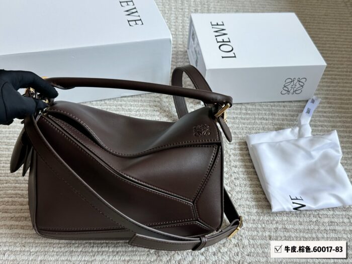 Loewe Puzzle Geometric Bag 2025 New Release Premium-Quality Cowhide Leather - Image 1