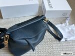 Loewe Puzzle Edge Glacier Blue Calfskin Geometric Bag Luxurious Texture - Image 4