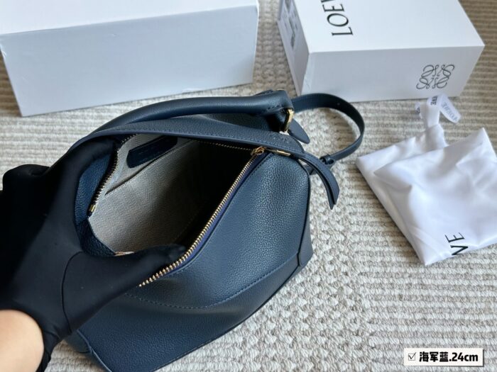 Loewe Puzzle Edge Glacier Blue Calfskin Geometric Bag Luxurious Texture - Image 8