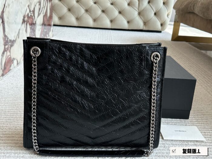 Yves Saint Laurent Niki Shopping Bag - Pure Black Logo, Magnetic Closure, Multi-Wear Commuter Bag - Image 4