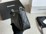 Chanel 25S Multi-Wear Handbag In Immaculate Condition - Image 3