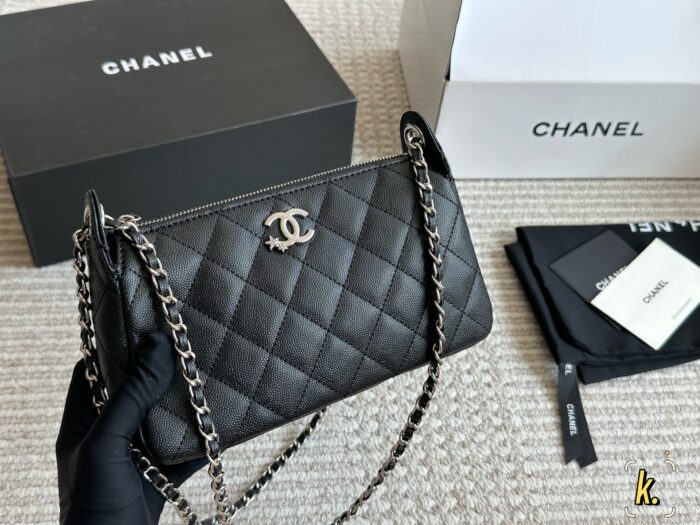 Chanel 25S Multi-Wear Handbag In Immaculate Condition - Image 5
