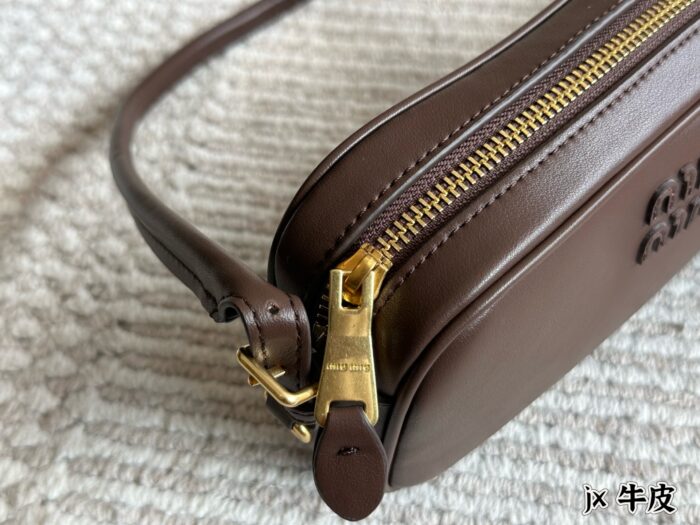 Miu Miu Cowhide Bowling Bag Handbag - Image 5