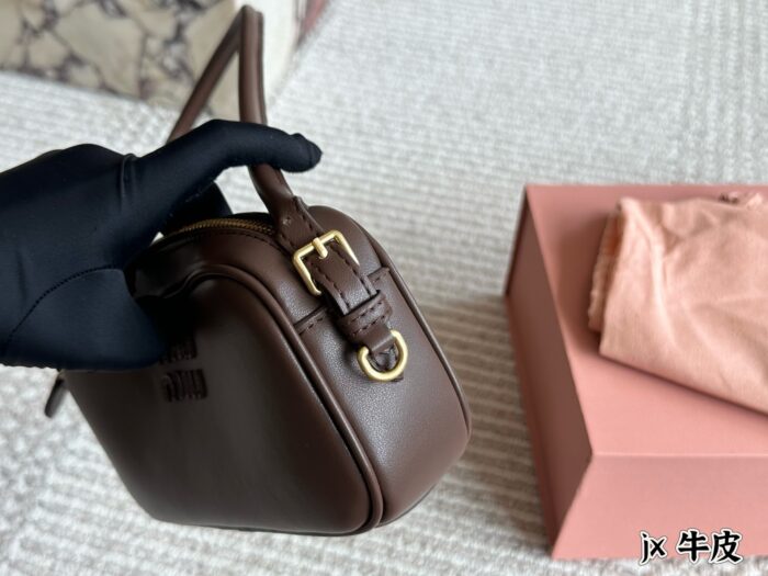 Miu Miu Cowhide Bowling Bag Handbag - Image 8