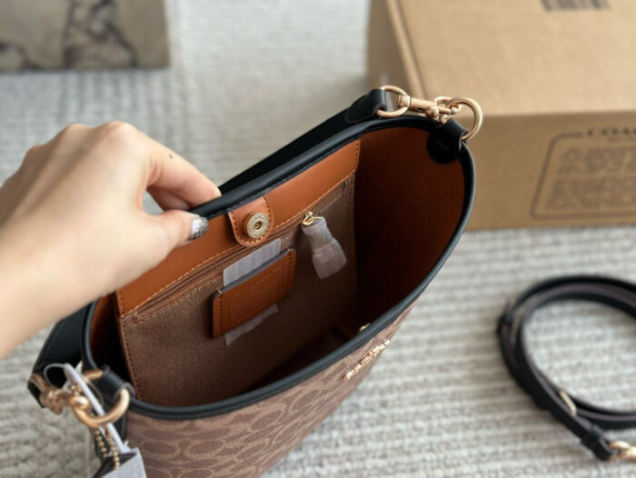 Coach New Classic Logo Bucket Bag Structured Silhouette Underarm Or Crossbody Carry Commuter Essential - Image 8