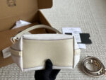 Coach New Bucket Bag Casual And Relaxed With A Structured, Full Silhouette Perfect For Underarm Or Crossbody Carry Essential For Commuting - Image 7