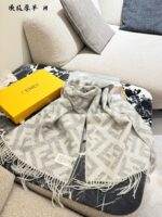 Fendi Soft-Coloured Cashmere Scarf: Plush, Elegant F-Letter Pattern Fringe Scarf - Image 3