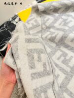 Fendi Soft-Coloured Cashmere Scarf: Plush, Elegant F-Letter Pattern Fringe Scarf - Image 7