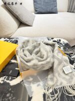 Fendi Soft-Coloured Cashmere Scarf: Plush, Elegant F-Letter Pattern Fringe Scarf - Image 9