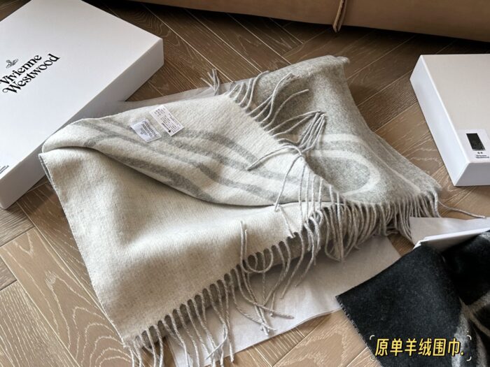 Vivienne Westwood New Wool Scarf Minimalist And Elegant Soft Against The Skin Generous Dimensions - Image 2