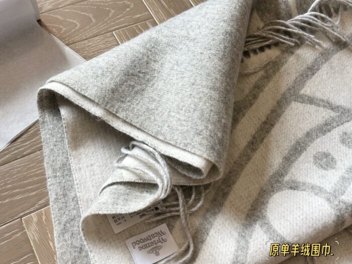 Vivienne Westwood New Wool Scarf Minimalist And Elegant Soft Against The Skin Generous Dimensions - Image 6