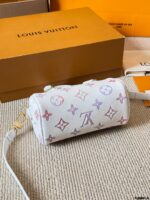 Louis Vuitton Speedy 16 'Pillow Bag' - Authentic Replica With Detachable Lining. The Celebrity-Favourite Sensation. - Image 6