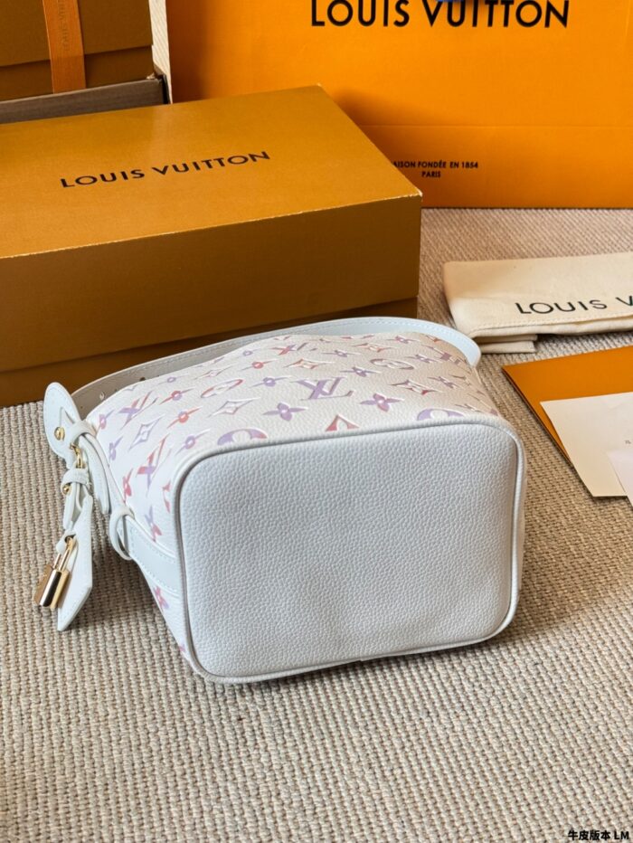 Louis Vuitton All In Bb Limited Edition Pink-Purple Monogram Calfskin Foldable Handbag - Image 8