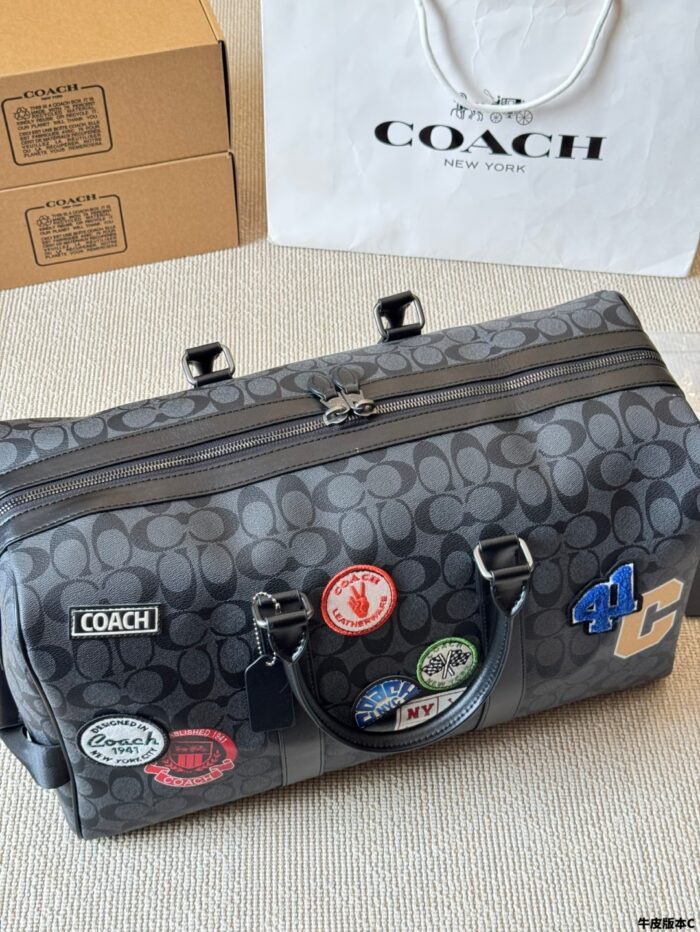 Coach Men'S Travel Bag - Signature C Monogram Pvc-Coated Canvas - Scratch-Resistant & Durable - Image 8