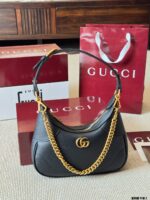 Gucci Aphrodite Replica Cowhide Crescent Underarm Bag Three-In-One Functionality Elegant, Durable And Practical - Image 3