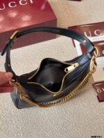 Gucci Aphrodite Replica Cowhide Crescent Underarm Bag Three-In-One Functionality Elegant, Durable And Practical - Image 9