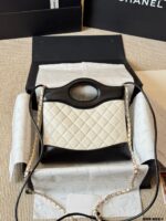 Chanel 24A 31 Bag Horizontal Version Replica Oil-Waxed Leather - Image 5