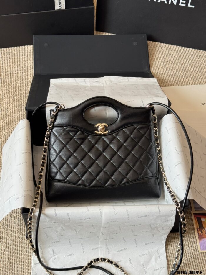 Chanel 24A 31 Bag Horizontal Version Replica Oil-Waxed Leather - Image 13