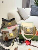 Gucci Padlock Mini Shoulder Bag Gg Supreme Canvas Padlock Clasp Adjustable Leather Chain Strap