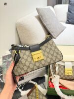Gucci Padlock Mini Shoulder Bag Gg Supreme Canvas Padlock Clasp Adjustable Leather Chain Strap - Image 4