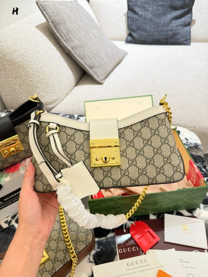 Gucci Padlock Mini Shoulder Bag Gg Supreme Canvas Padlock Clasp Adjustable Leather Chain Strap - Image 8