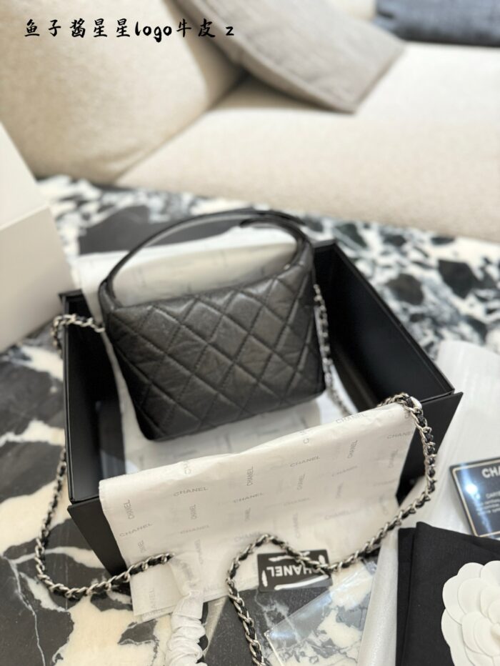 Chanel 25B Star Lunchbox Bag In Silver Buckle Caviar Calfskin - Image 7