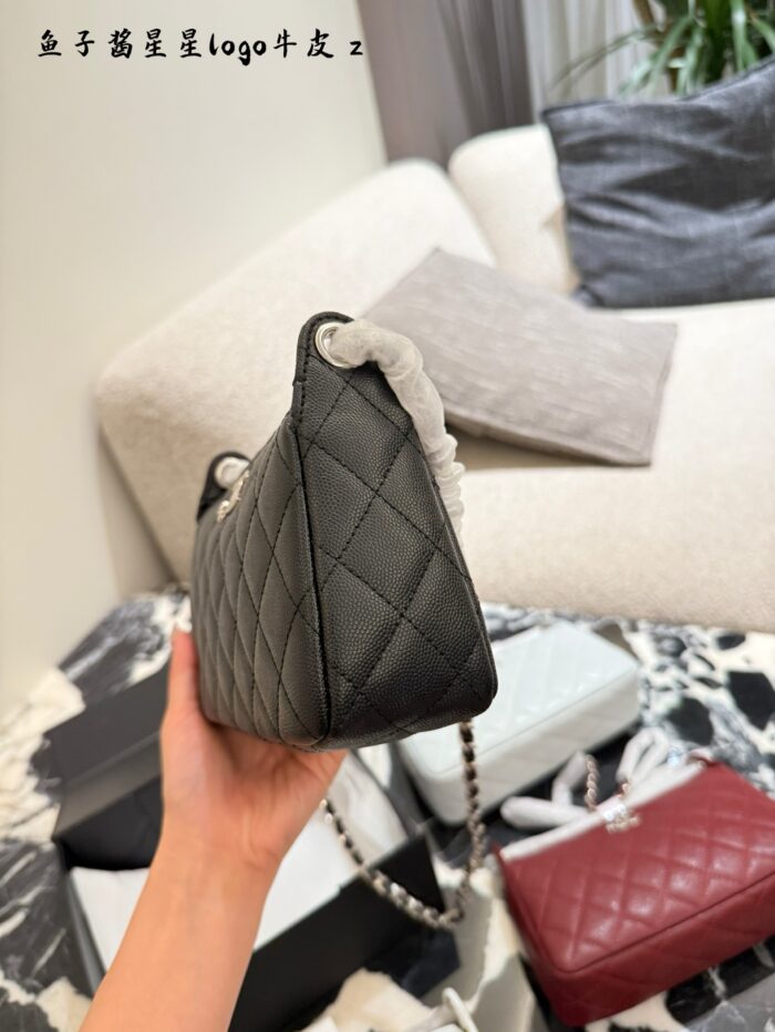 Chanel 25B Star Mahjong Bag In Black And Silver With Lychee Grain Leather - Image 4
