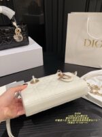 Dior Lady D-Joy Handbag Satin-Finish Texture Delicate Chain Shoulder Strap Stylish And Sophisticated Versatile For Both Chic And Sweet Looks - Image 6