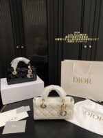 Dior Lady D-Joy Handbag Satin-Finish Texture Delicate Chain Shoulder Strap Stylish And Sophisticated Versatile For Both Chic And Sweet Looks - Image 12