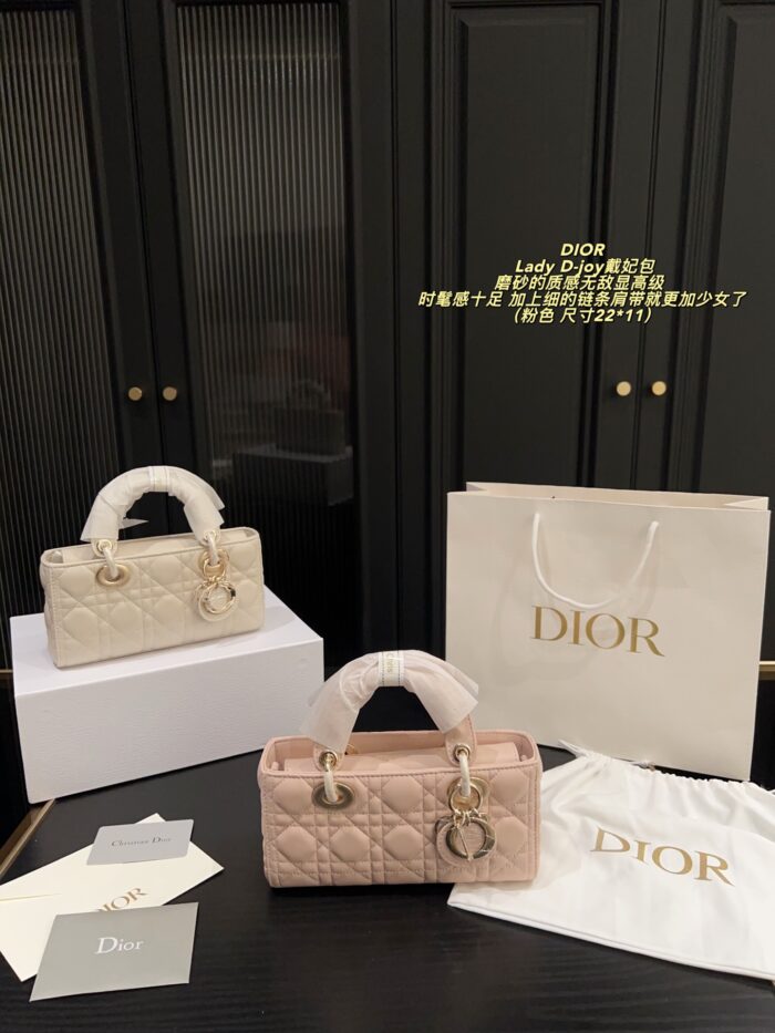 Dior Lady D-Joy Handbag Satin-Finish Texture Delicate Chain Shoulder Strap Stylish And Sophisticated Versatile For Both Chic And Sweet Looks - Image 13