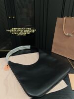 Miu Miu Hobo Tote Bag Somi'S Celebrity-Favourite Runway New Arrival Cool-Edged Spacious Shoulder Bag - Image 6