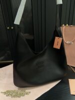 Miu Miu Hobo Tote Bag Somi'S Celebrity-Favourite Runway New Arrival Cool-Edged Spacious Shoulder Bag - Image 8