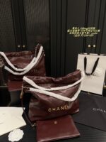 Chanel 22 Bag (Trash Bag) With Adjustable Straps For Hand-Carrying, Crossbody Or Shoulder Wear. Versatile And Elegant.