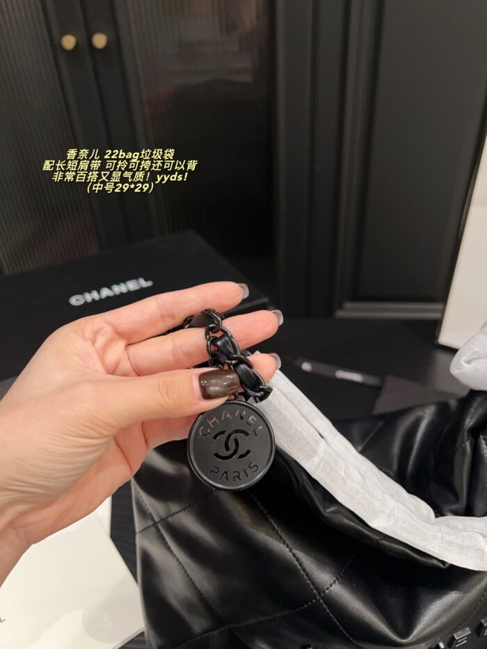 Chanel 22 Bag Garbage Bag With Long/Short Shoulder Straps - Carry, Sling, Or Backpack - Versatile And Elegant - Image 4