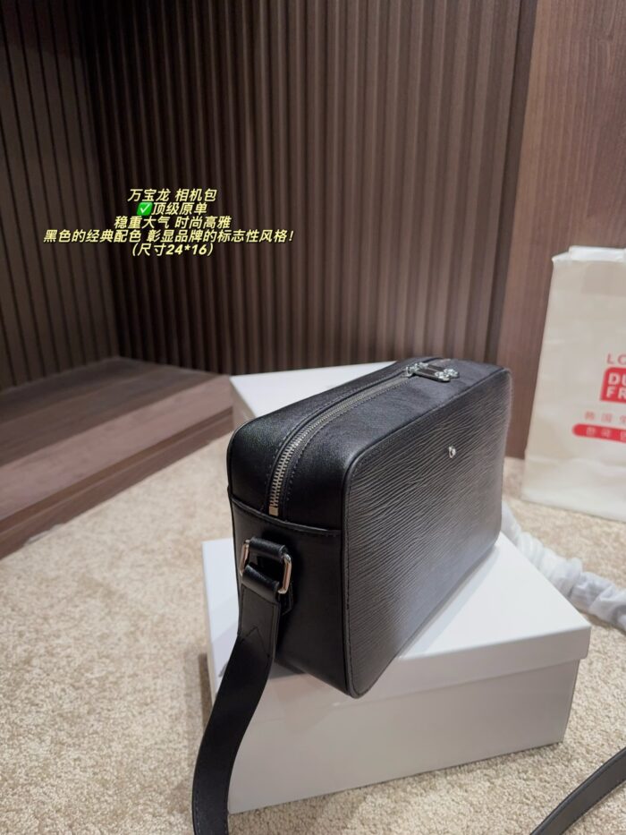 Montblanc Men'S Camera Bag Classic Colourway Generous Capacity Stylish Individuality - Image 4