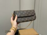 Louis Vuitton Ivy Woc Double Chain Mahjong Bag Crossbody, Shoulder Or Handheld Carry Internal Card Slots - Image 9