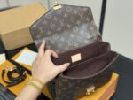 Louis Vuitton Classic Monogram Messenger Bag Upgraded Steel Hardware Premium Quality - Image 4