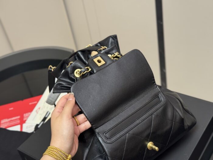 Chanel New Shopping Tote Bag Exquisite Craftsmanship Trendy Elements - Image 3