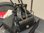 Chanel New Shopping Tote Bag Exquisite Craftsmanship Trendy Elements - Image 6