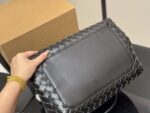 Bottega Veneta Woven Shopping Bag (Upgraded Edition With Box) Spacious And Practical Design - Image 9