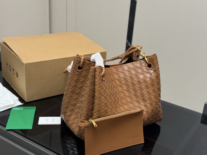 Bottega Veneta Woven Shopping Bag (Upgraded Edition With Box) Spacious And Practical Design - Image 12