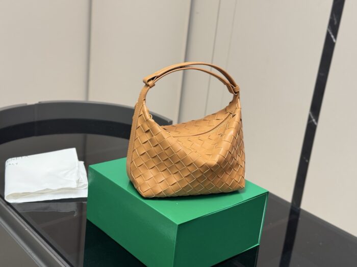 Bottega Veneta Bento Bag - Enhanced Edition Woven Cowhide Leather Lightweight And Comfortable - Image 5