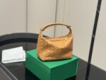 Bottega Veneta Bento Bag - Enhanced Edition Woven Cowhide Leather Lightweight And Comfortable - Image 7