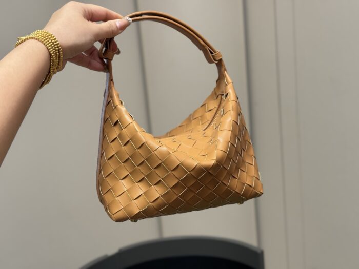 Bottega Veneta Bento Bag - Enhanced Edition Woven Cowhide Leather Lightweight And Comfortable - Image 9