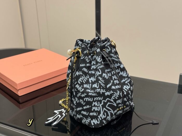 Miu Miu Bucket Bag With Printed Pearl Chain Detail - Image 5