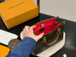 Louis Vuitton On The Go Jungle Tote Bag Hidden Shoulder Strap For Single-Shoulder Or Hand-Carry Use - Image 4