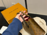 Louis Vuitton On The Go Jungle Tote Bag Hidden Shoulder Strap For Single-Shoulder Or Hand-Carry Use - Image 6