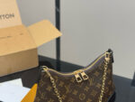 Louis Vuitton Vintage Horn Bag Classic Vintage Shoulder Bag Original Hardware With Yellow Leather Includes Shoulder Strap And Chain Versatile For Both Shoulder And Crossbody Carry - Image 3