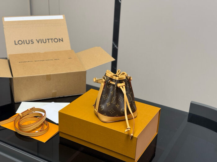 Louis Vuitton New Nano Bucket Bag Vintage Monogram - Image 1